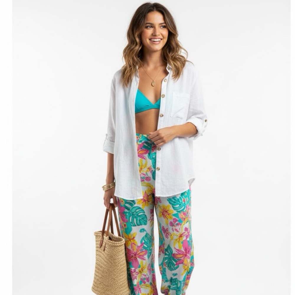Hotouch NWT Medium White Button Down